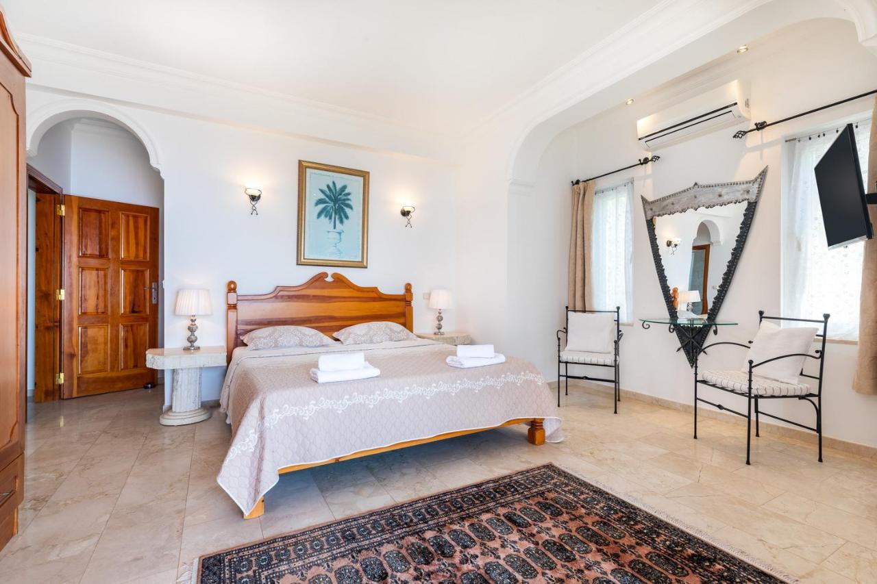 Villa Palm Каш Екстериор снимка